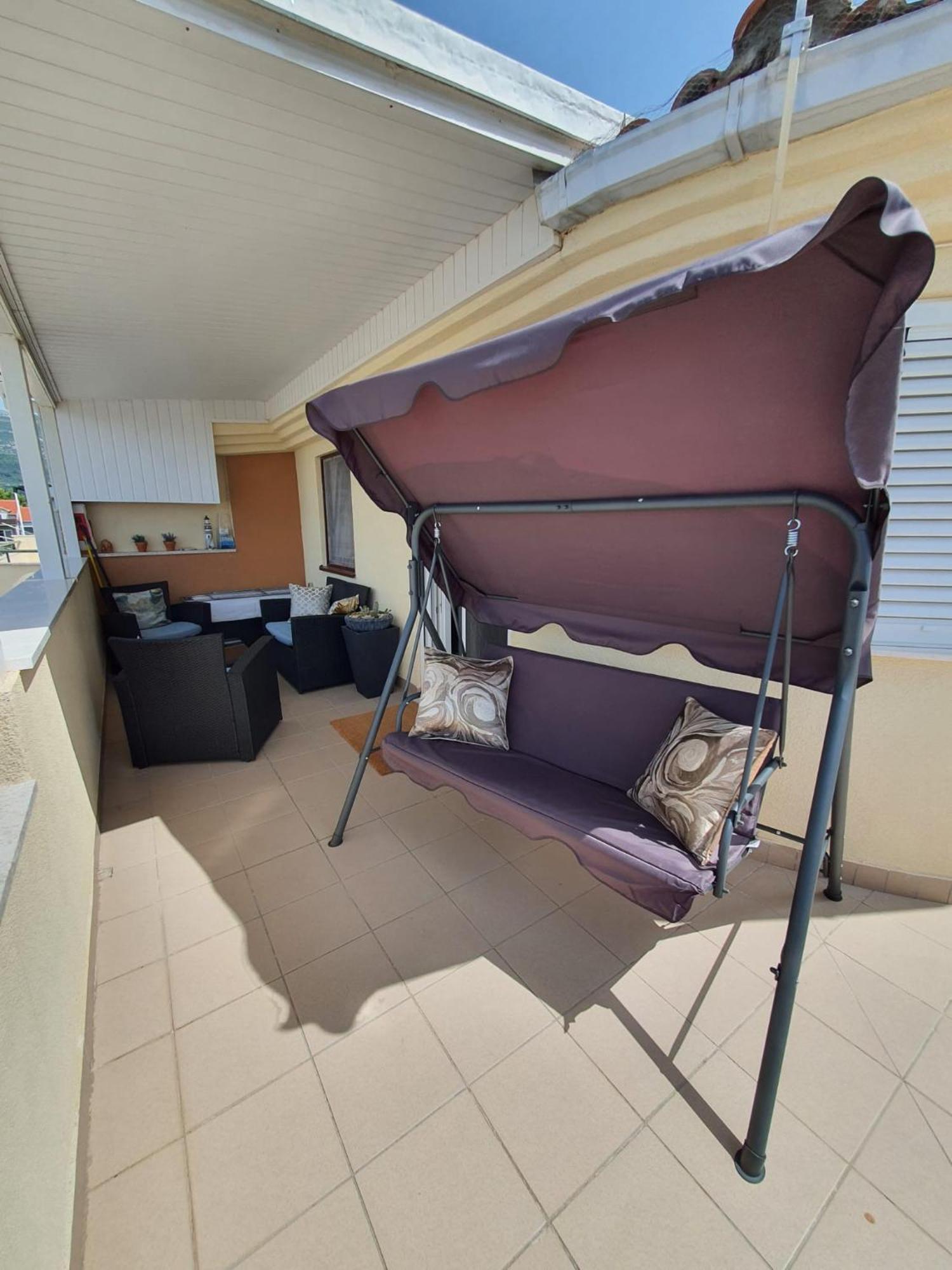 Vista Apartment-Split Airport Kaštela Kültér fotó
